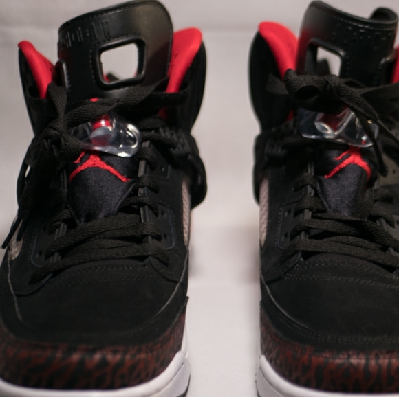 DS Jordan Spizike 'Bred' size 12 - Picture 5 of 6